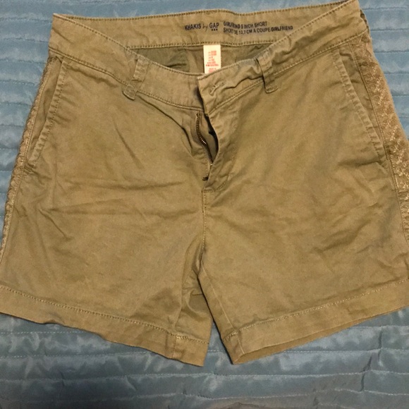 GAP Pants - Gap Girlfriend 5inch Short GAP Pants - Gap Girlfriend 5inch Short